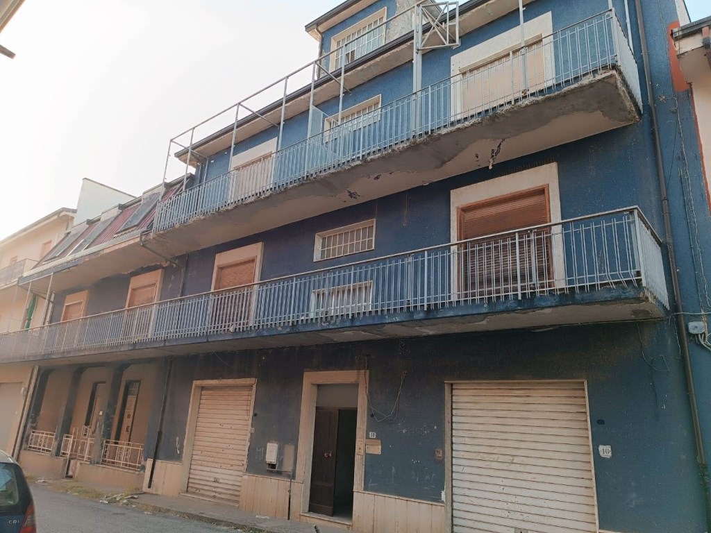 Appartamento in vendita a Taurianova via Isonzo 16