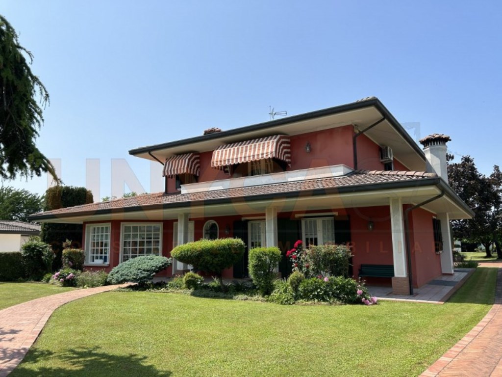 Villa in vendita a Cordenons via Portolana