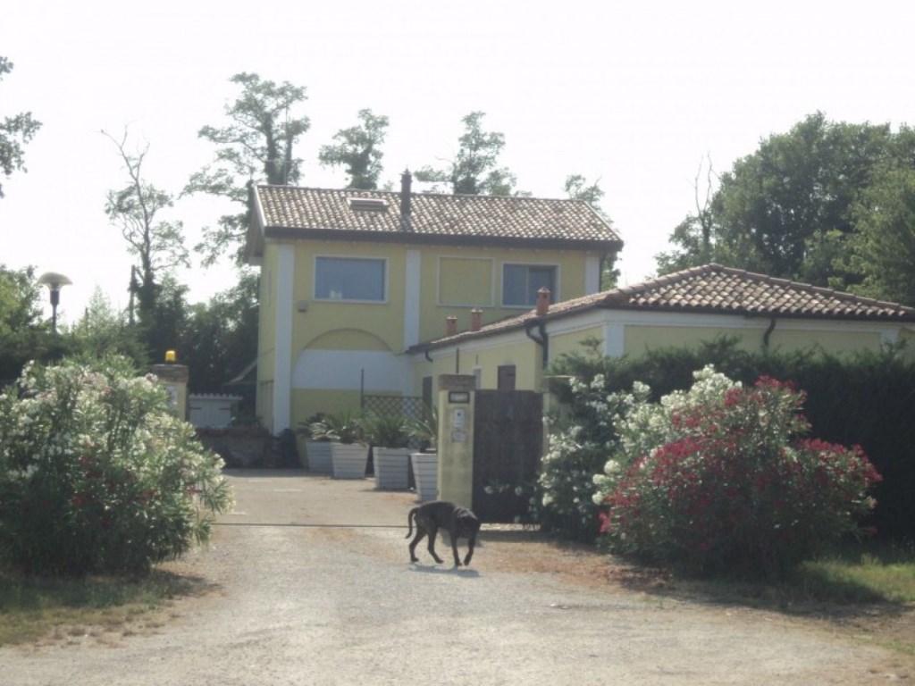 Villa in vendita a Comacchio strada statale romea 110
