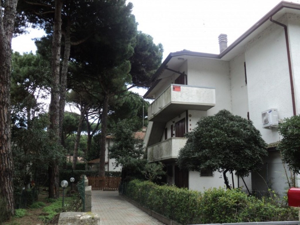 Villa in vendita a Comacchio via giorgione 13