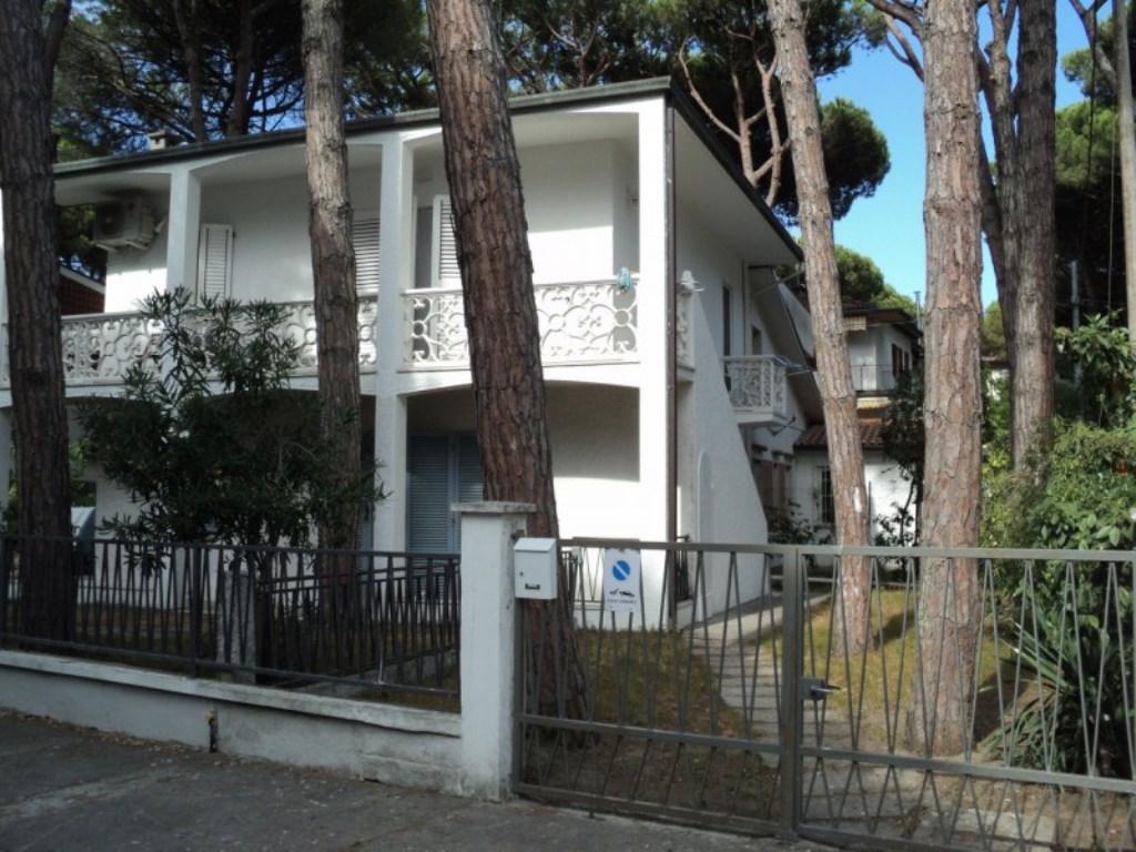 Casa a Schiera in vendita a Comacchio via giotto 141