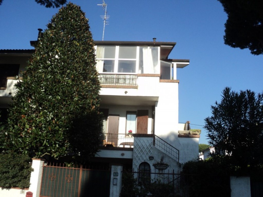 Casa a Schiera in vendita a Comacchio via caravaggio 17