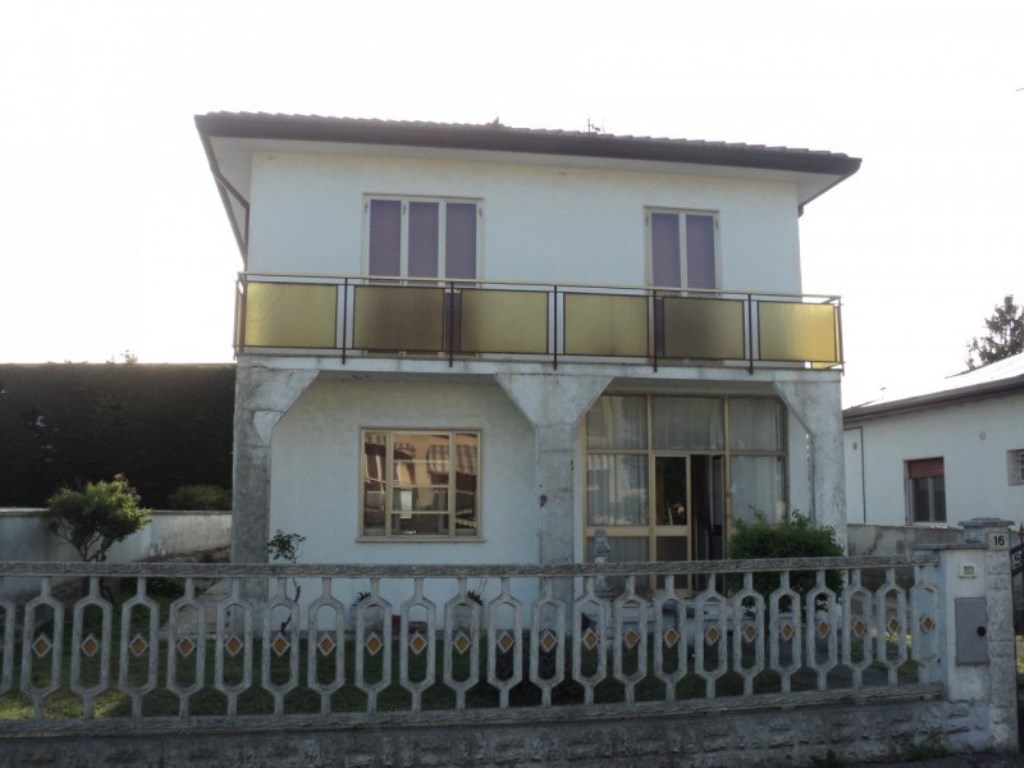 Casa Indipendente in vendita a Lagosanto via della repubblica