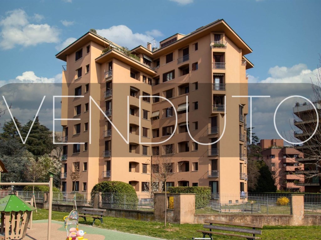 Appartamento in vendita a Monza via Tommaso Albinoni 3