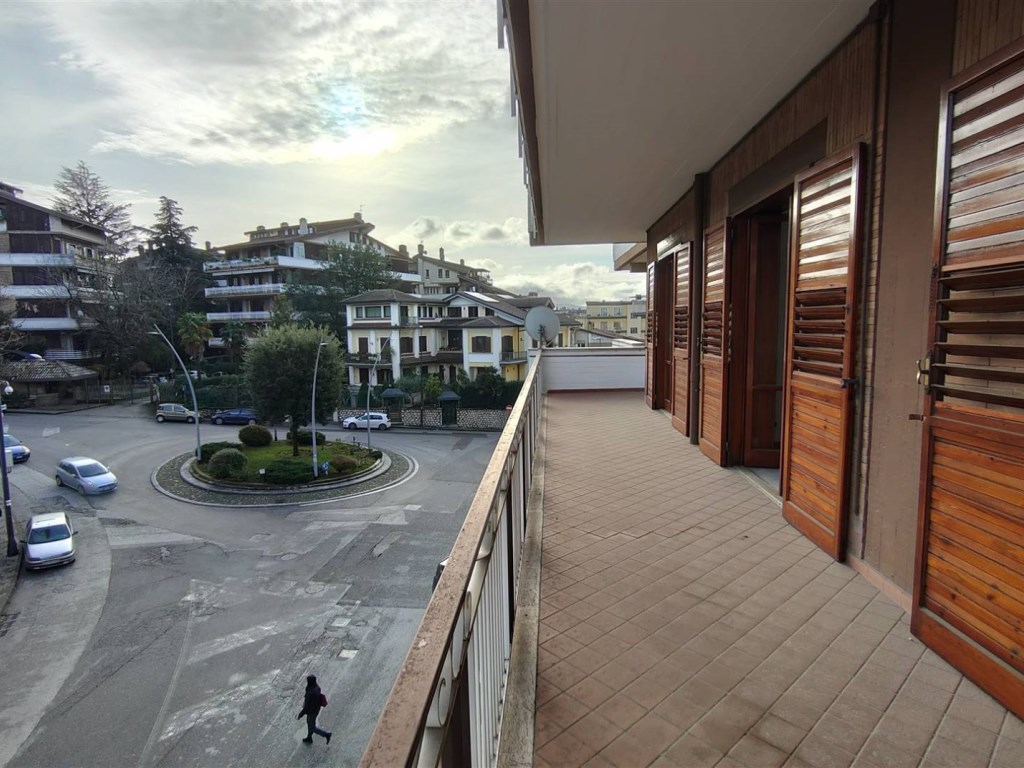 Appartamento in affitto ad Avellino via Francesco Scandone