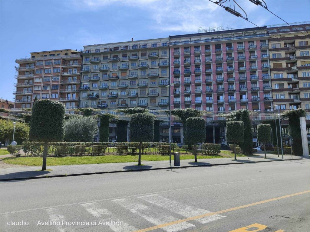 Appartamento in vendita ad Avellino via Carlo del Balzo