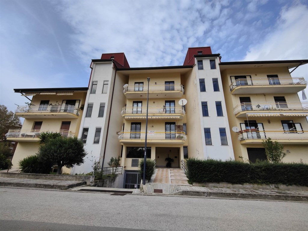 Appartamento in vendita ad Avellino via raimondo marsico 4