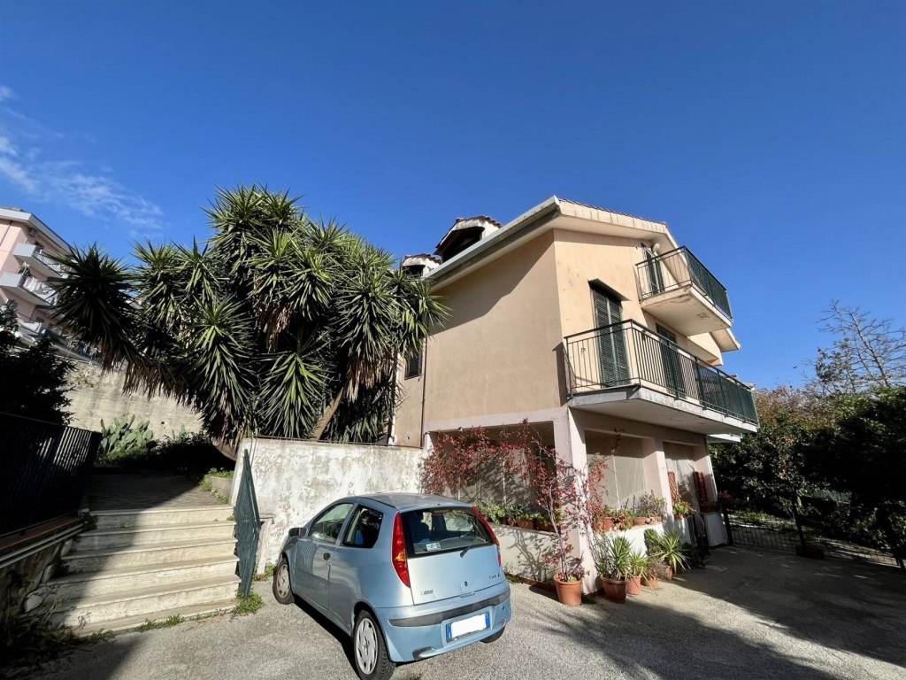 Appartamento in vendita a San Cipriano Picentino via cafari 8