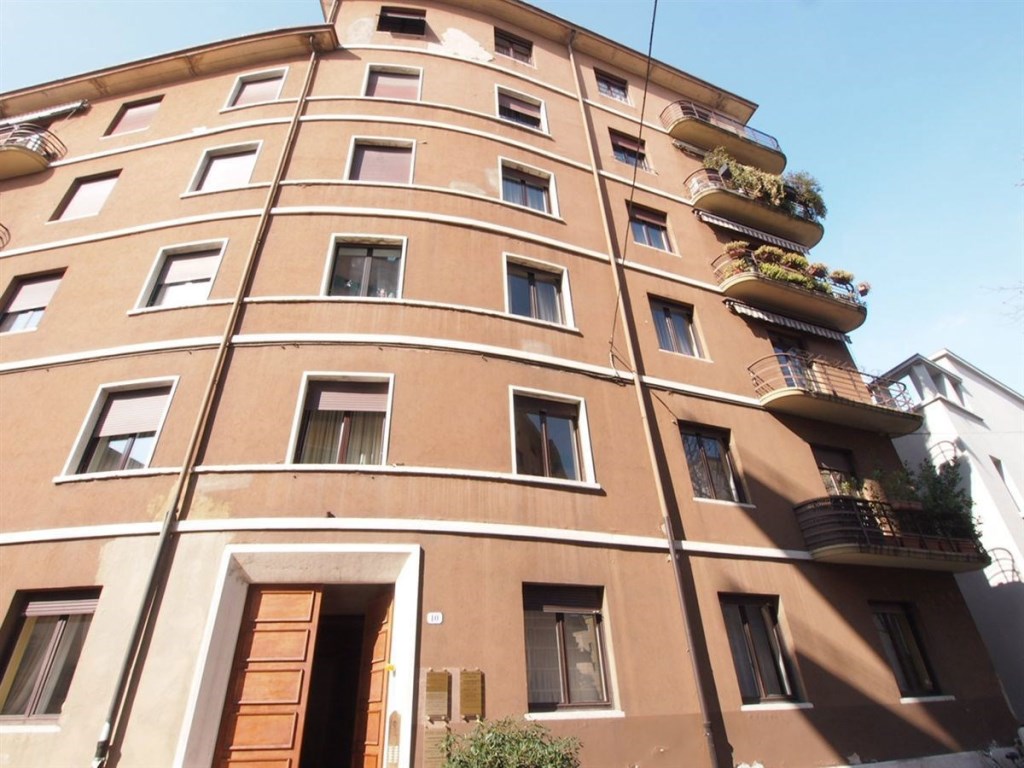 Appartamento in vendita a Verona verona dei mutilati,10