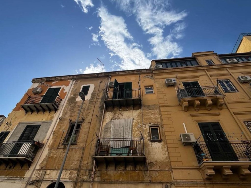 Appartamento in vendita a Palermo via Nicolò Cacciatore 8