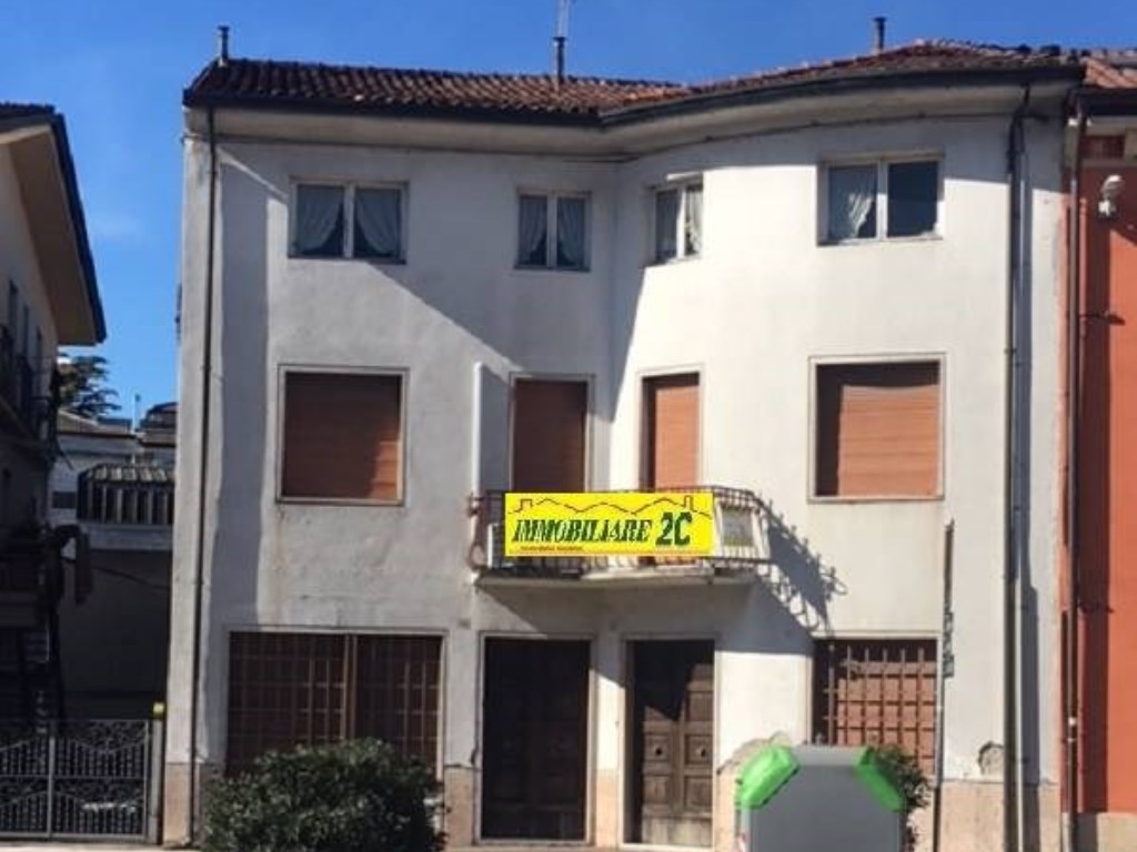 Casa Semindipendente in vendita a Povegliano Veronese p.Zza IV novembre