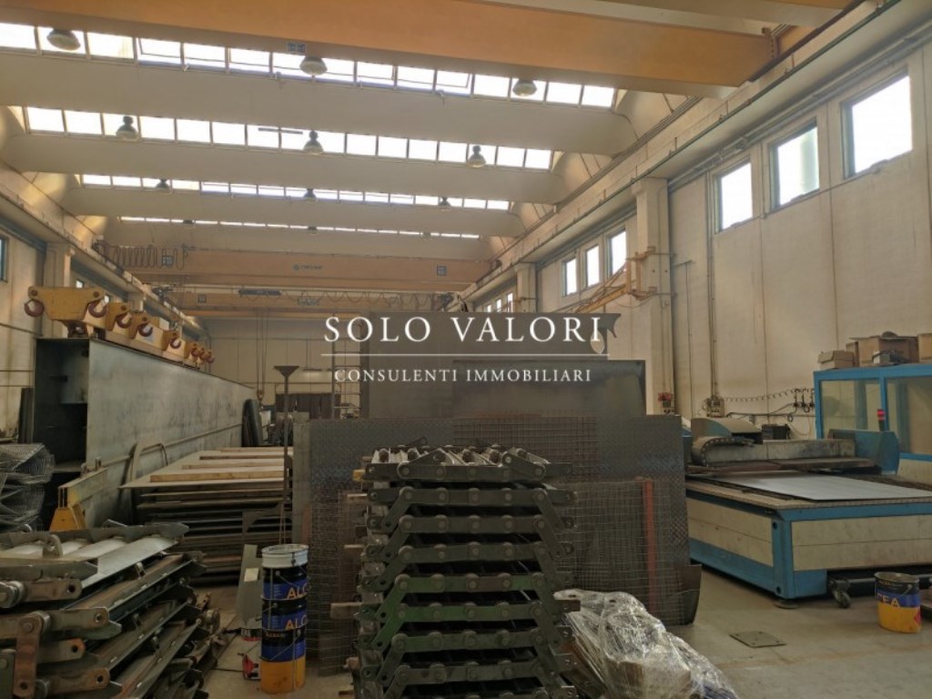 Capannone Industriale in vendita a Treviso