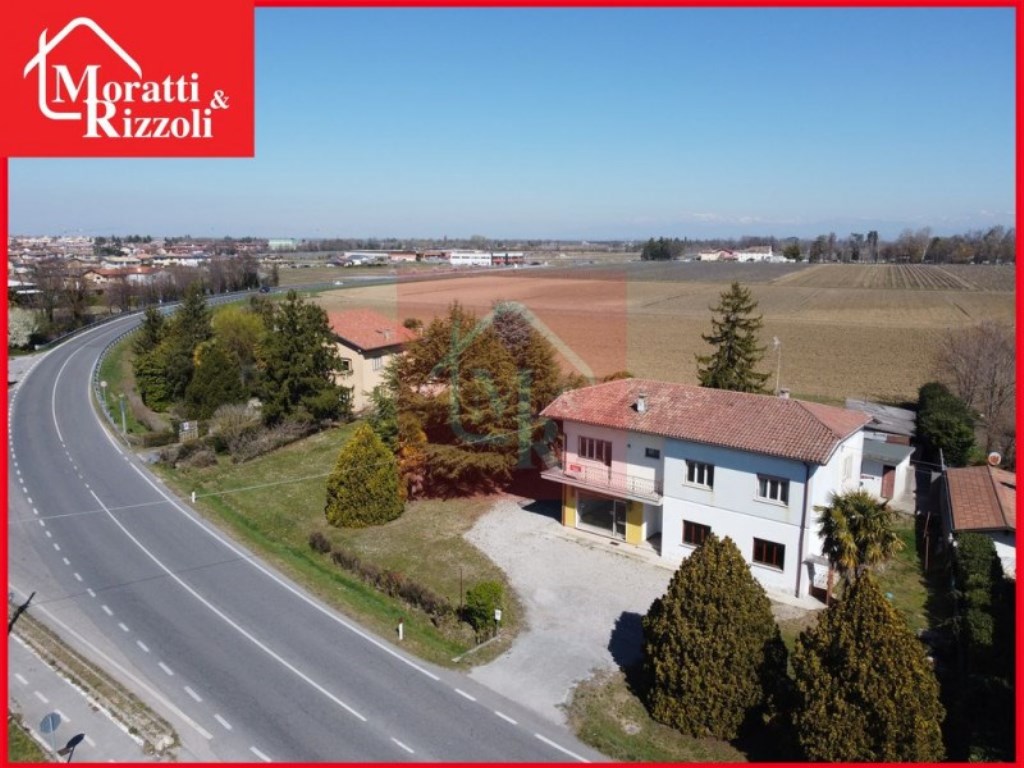 Casa Indipendente in vendita a Cervignano del Friuli via Monfalcone 43