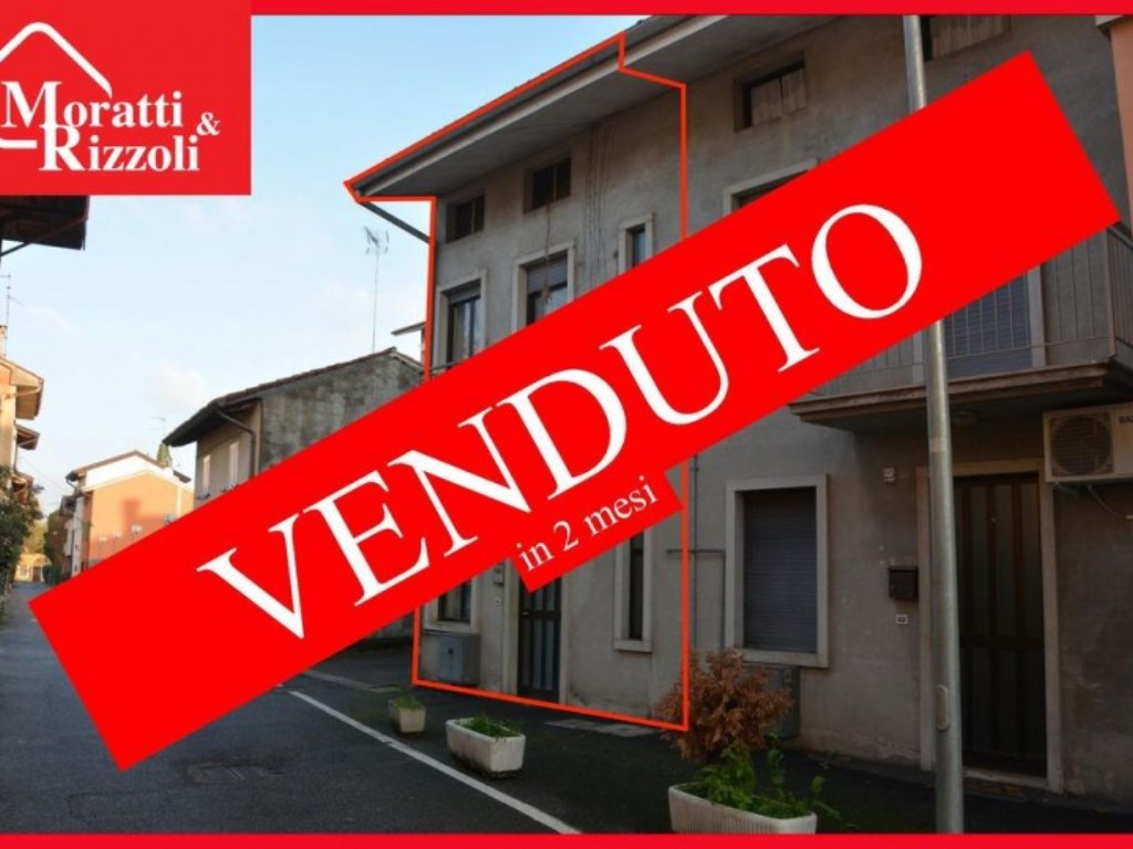 Casa a Schiera in vendita a Cervignano del Friuli via Trento 23