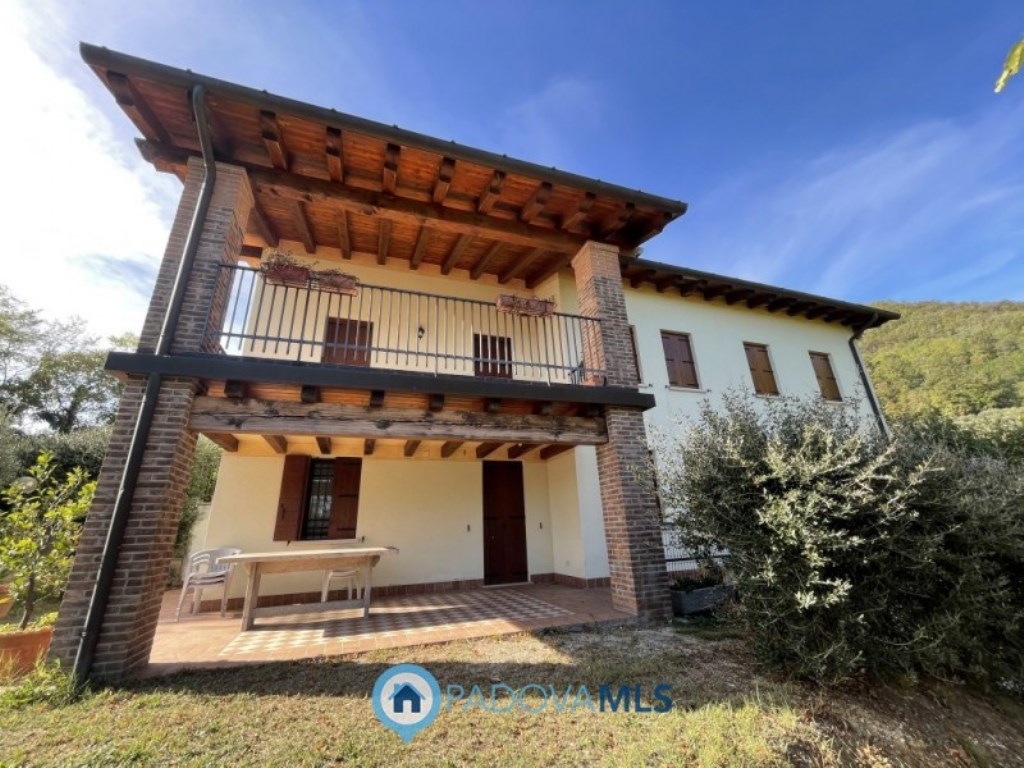 Villa in vendita a Galzignano Terme via roccolo