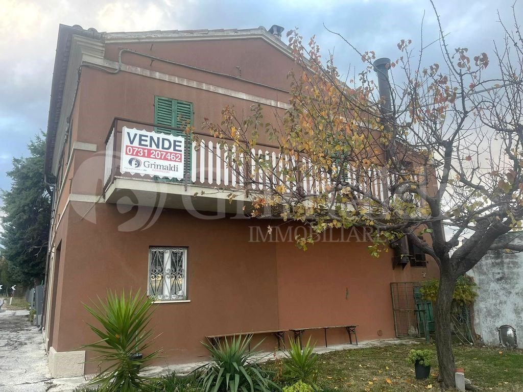 Appartamento in vendita a Monte Roberto monte Roberto coste,0