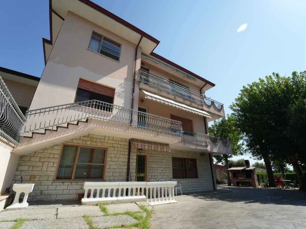 Porzione di Casa in vendita a Poggio Torriana via Santarcangiolese, 3407