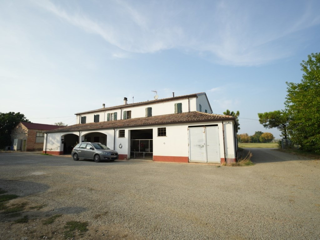 Porzione di Casa in vendita a Santarcangelo di Romagna via San Bartolo Comunale, 2166