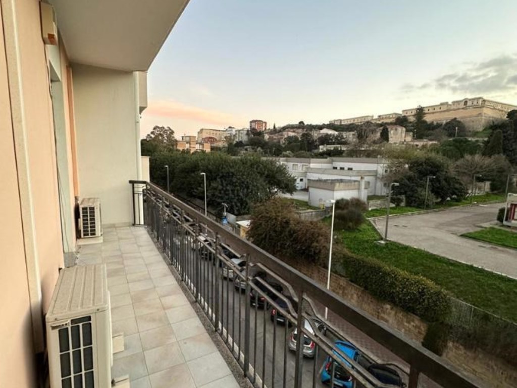 Appartamento in vendita a Cagliari cagliari Basilicata,41