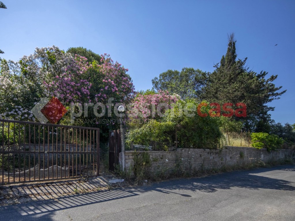 Terreno Residenziale in vendita a Roma roma Baressa,50