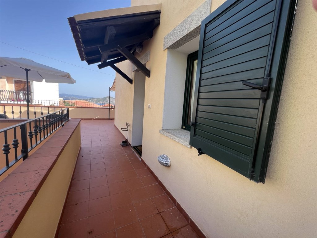 Appartamento in vendita a La Maddalena centro abitato