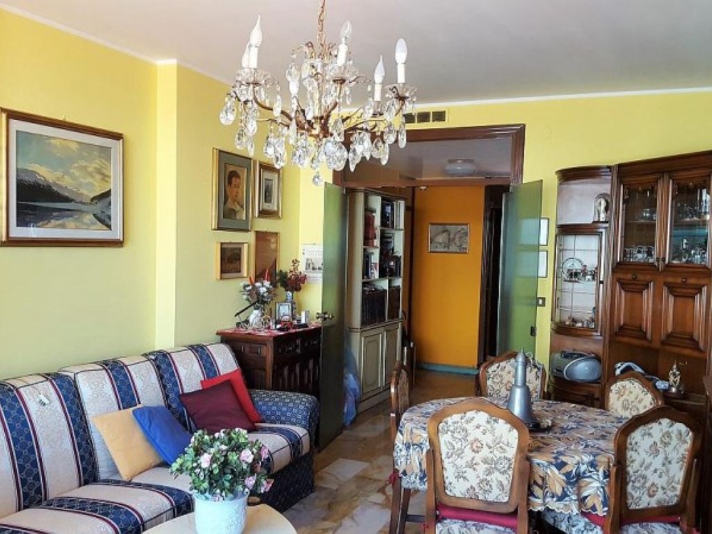 Appartamento in vendita a Sanremo via g. Marsaglia