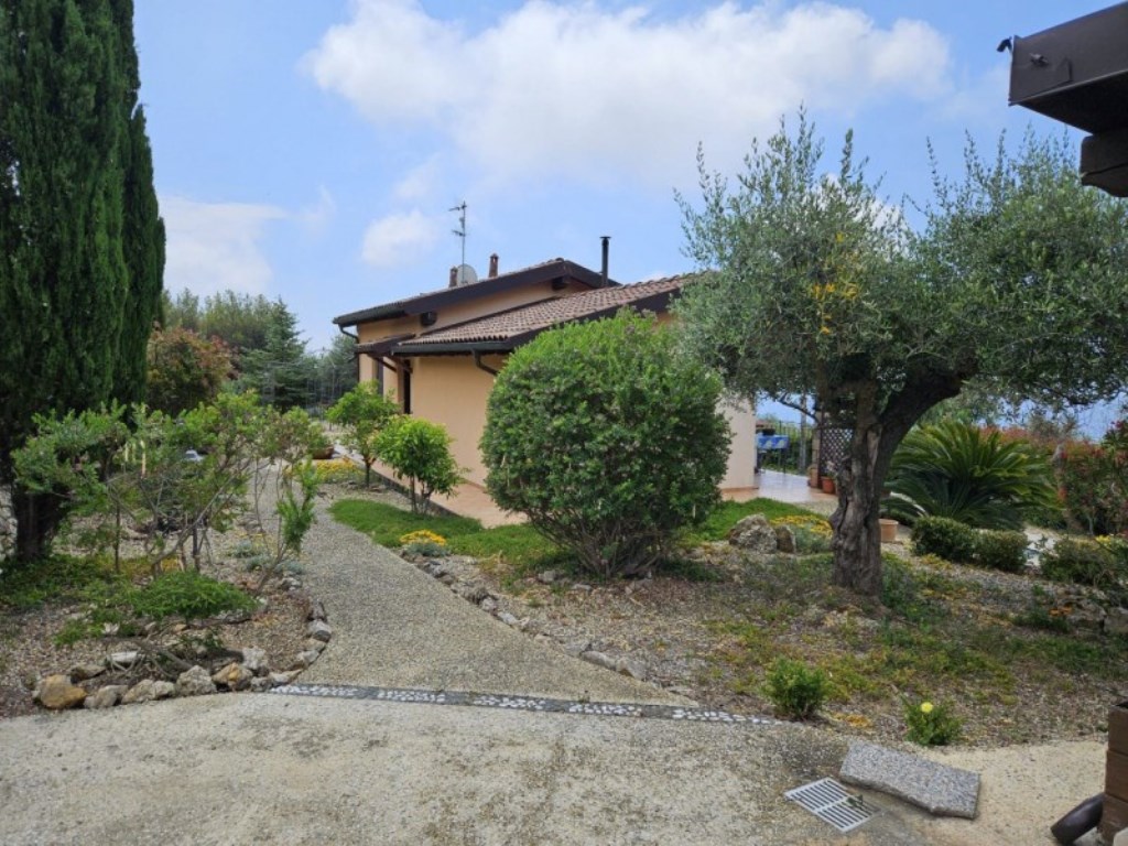 Villa in vendita a Sanremo san Pietro