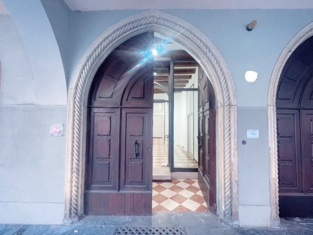 Negozio in vendita a Padova duomo - centro storico rif 1646