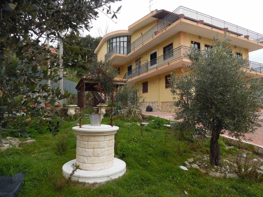 Villa Padronale in vendita a Perdifumo strada Provinciale 46/b