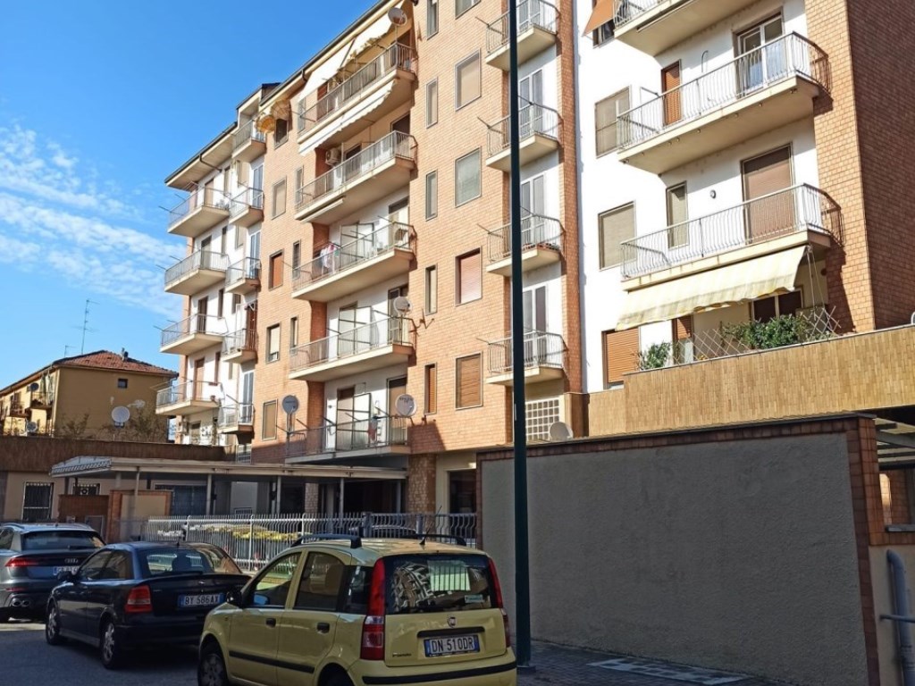 Appartamento in vendita a Casale Monferrato via brigate partigiane