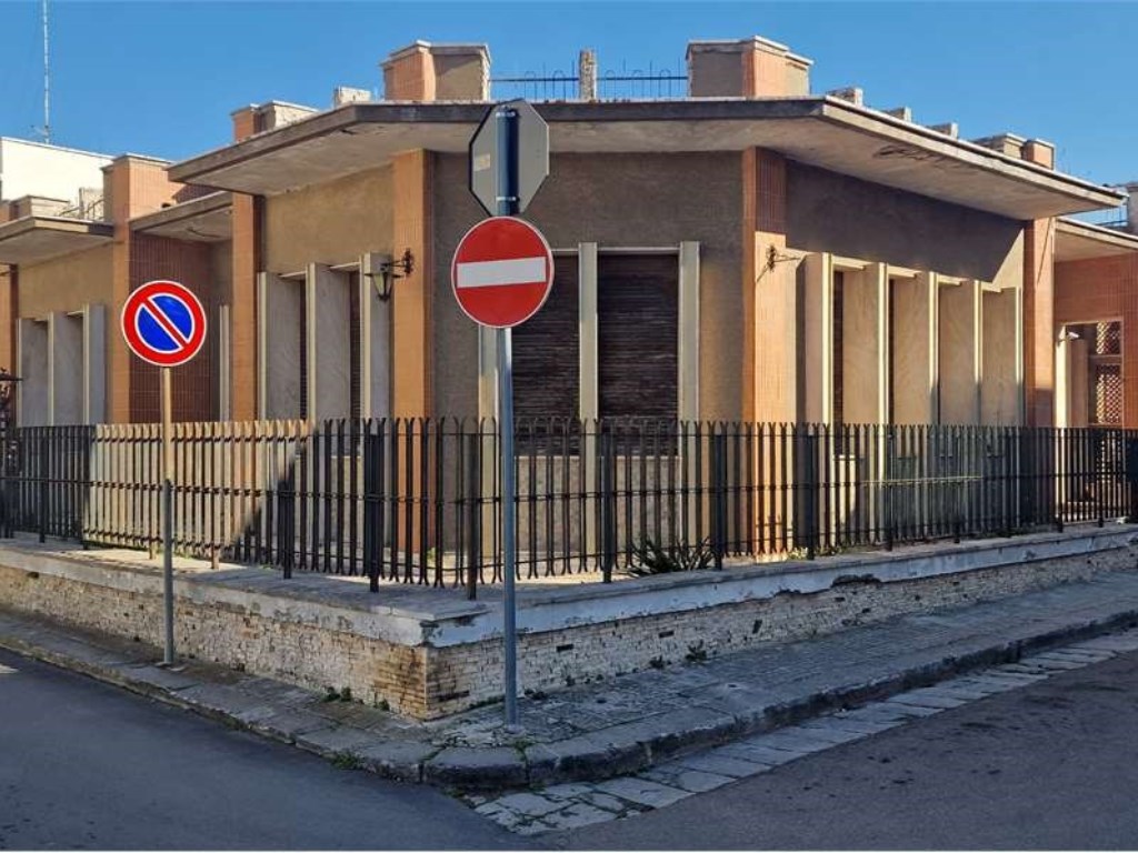 Villa in vendita a San Donaci via Patrengo 32