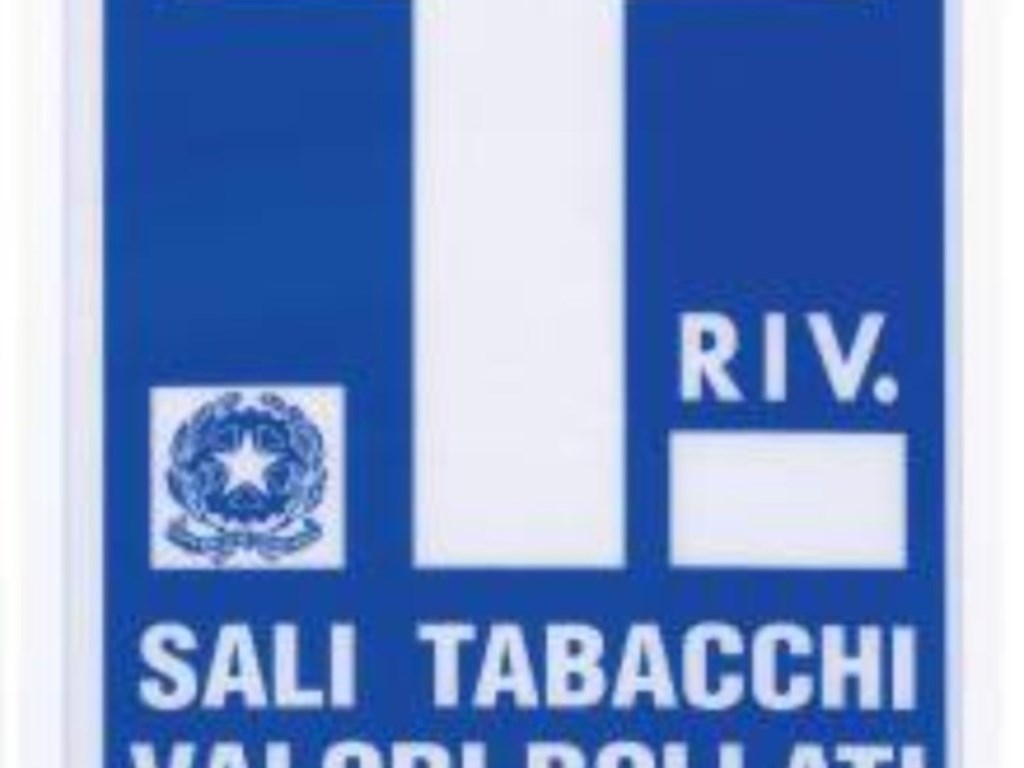 Tabacchi/Ricevitoria in vendita a Genova piazza Rossetti ,