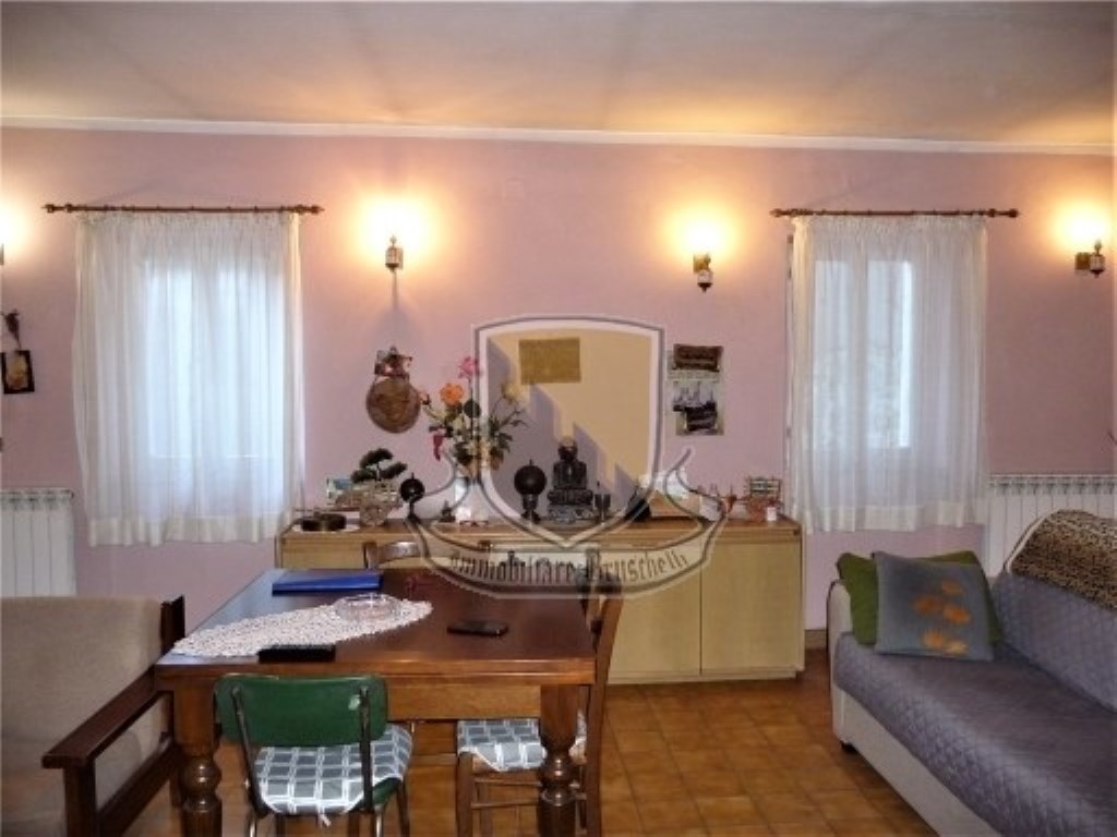 Appartamento in vendita a Chiusdino chiusdino