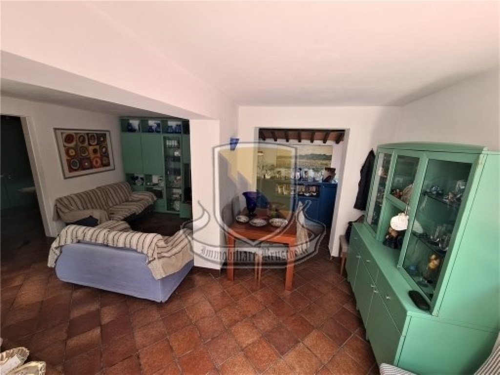 Villa a Schiera in vendita a Siena porta ovile