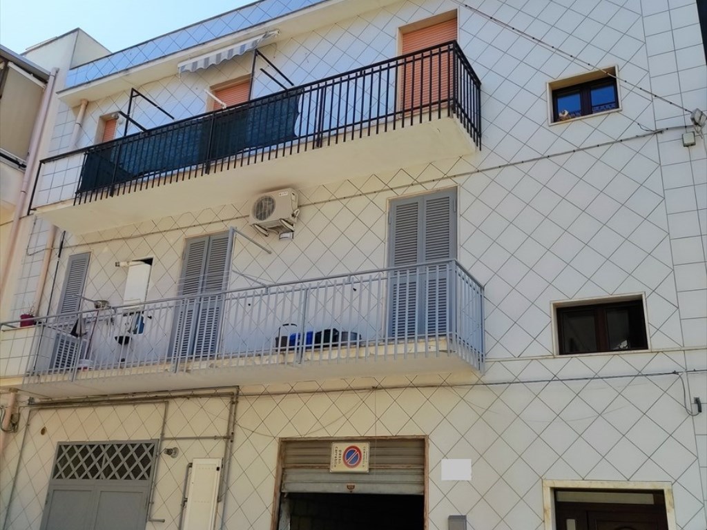 Casa Semindipendente in vendita a Cerignola via carpino