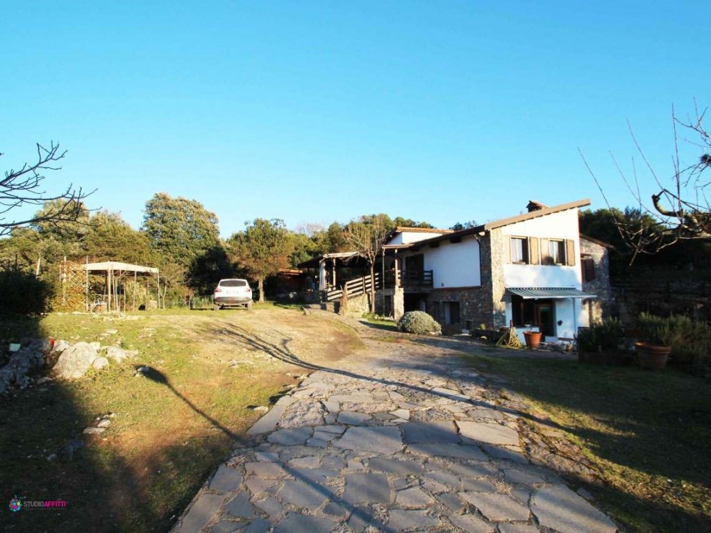 Agriturismo in affitto a Lerici