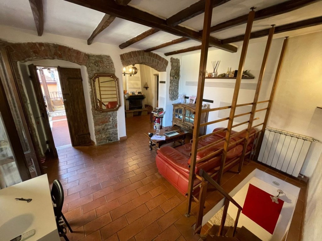 Casa a Schiera in vendita a Santo Stefano di Magra