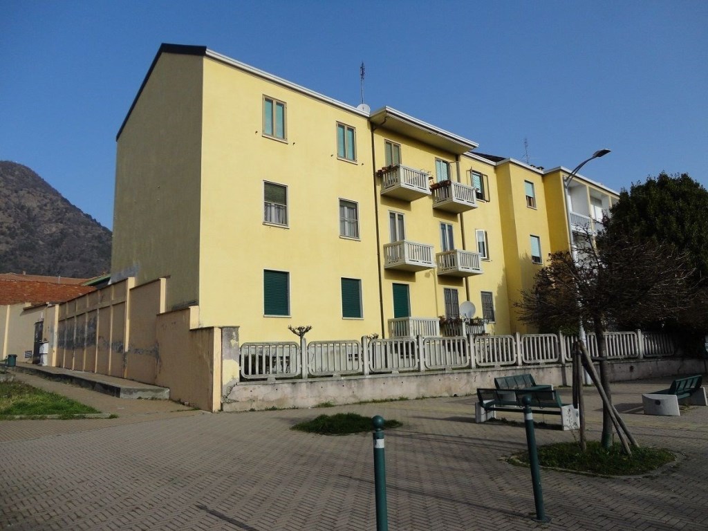 Appartamento in vendita a Piossasco via Trieste 16