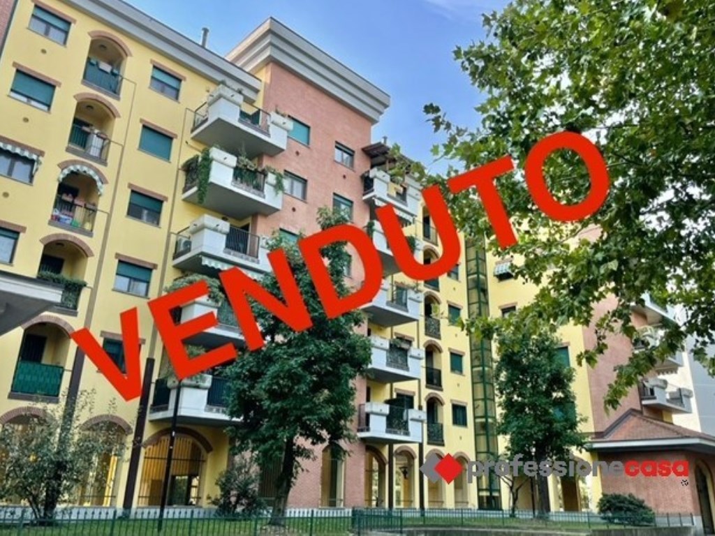 Appartamento in vendita a Cesano Boscone cesano Boscone Milano,38