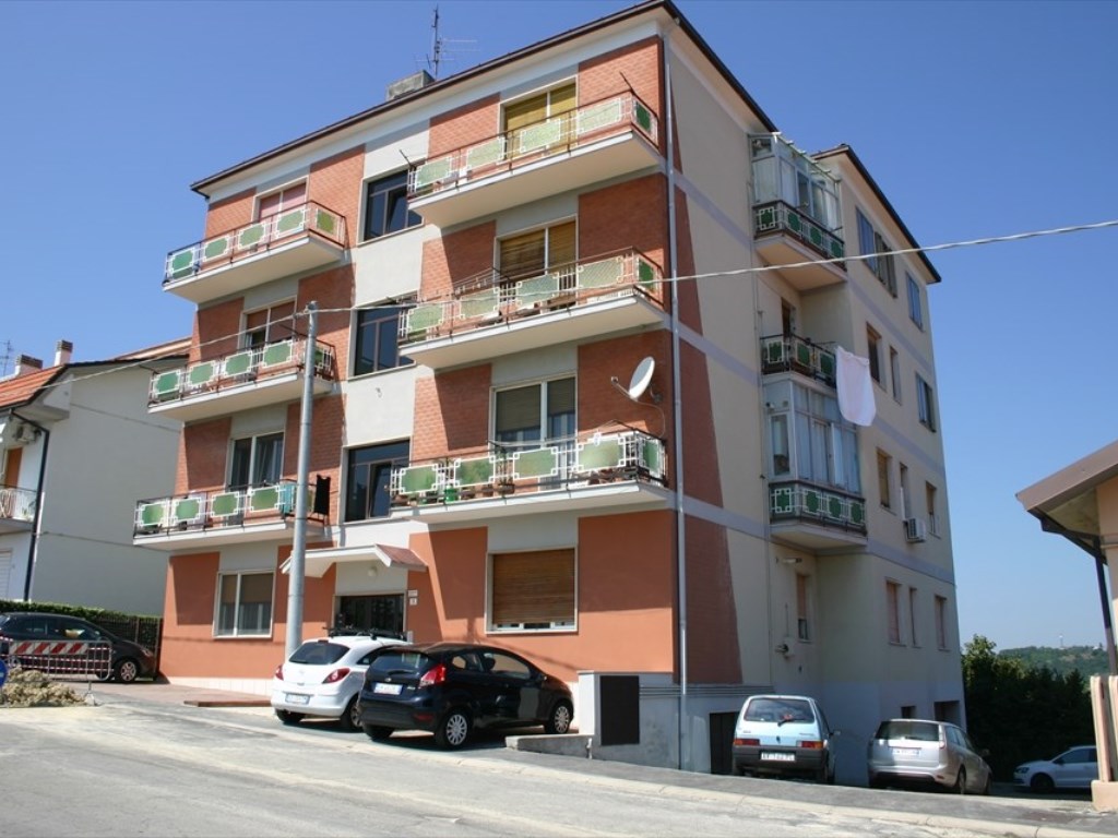 Appartamento in vendita a Chieti via Ettore Ianni
