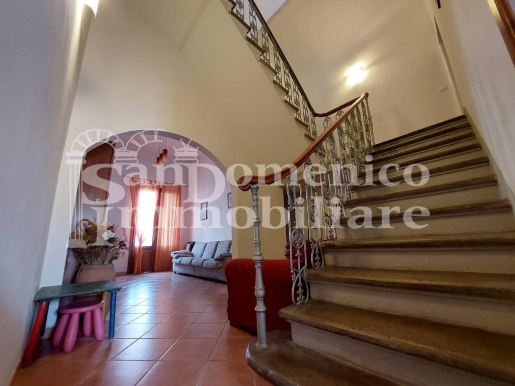 Casa Semindipendente in vendita a Pisa via Milazzo,
