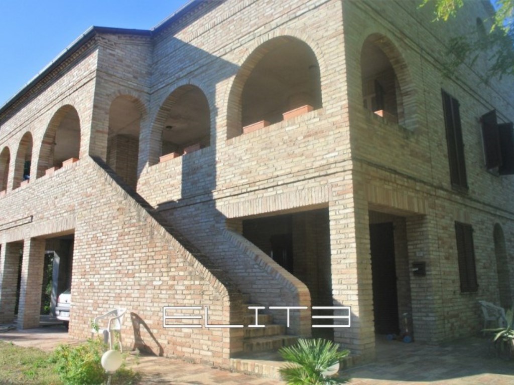 Villa in vendita a Porto Recanati via Castelletta