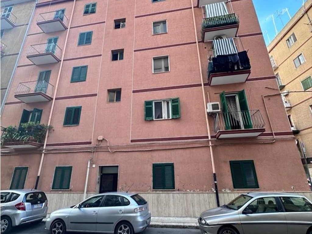 Appartamento in vendita a Taranto via vaccarella 7