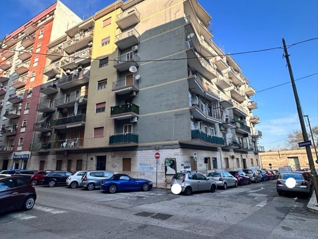 Appartamento in vendita a Taranto via general messina 37