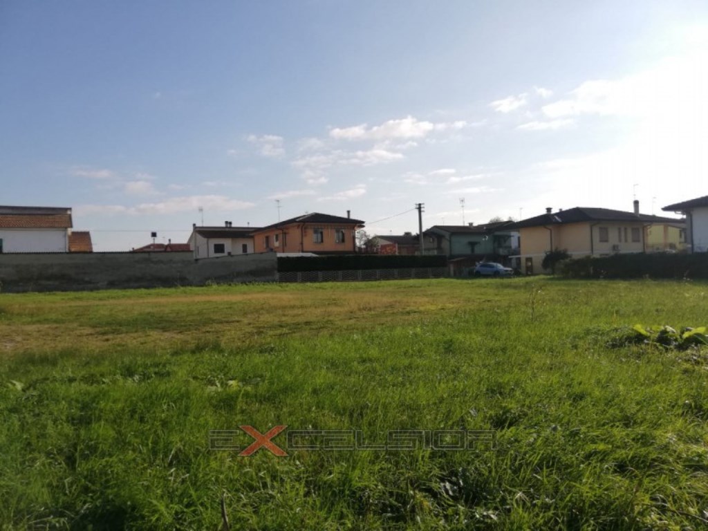 Terreno Residenziale in vendita ad Adria c.So Mazzini n.7 - Adria
