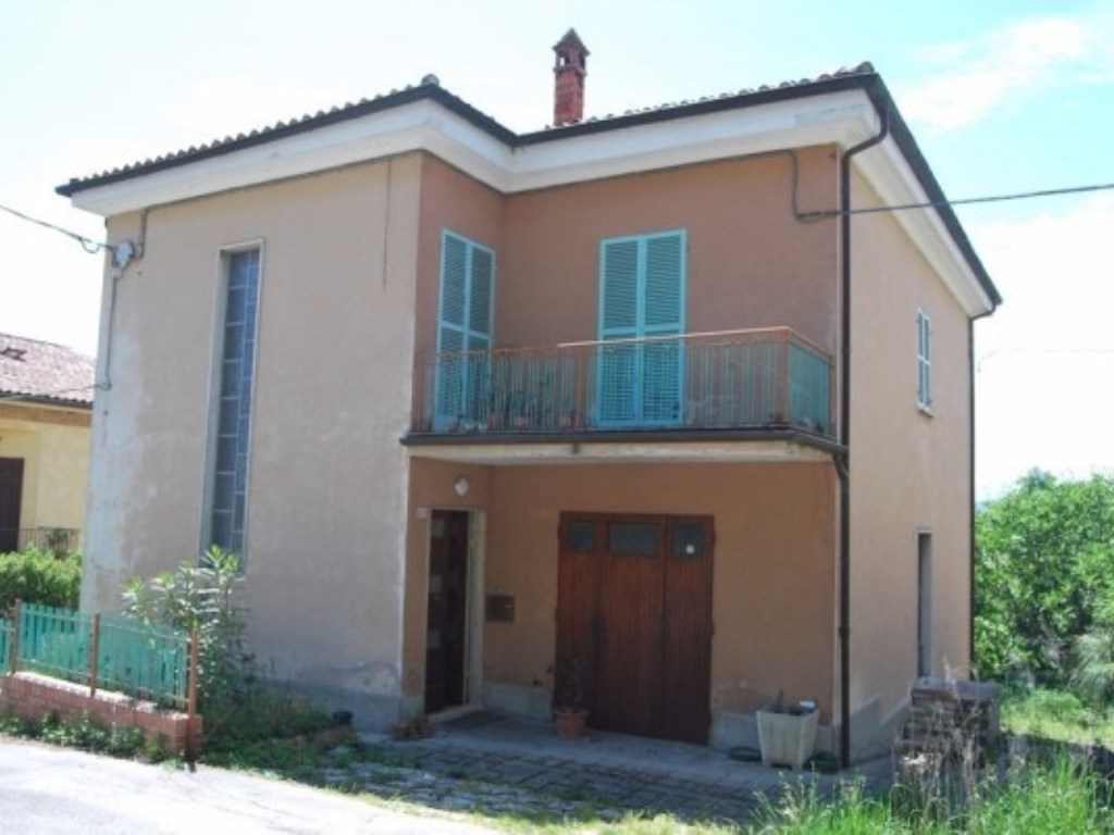 Villa in vendita a Urbino via San Bernardino