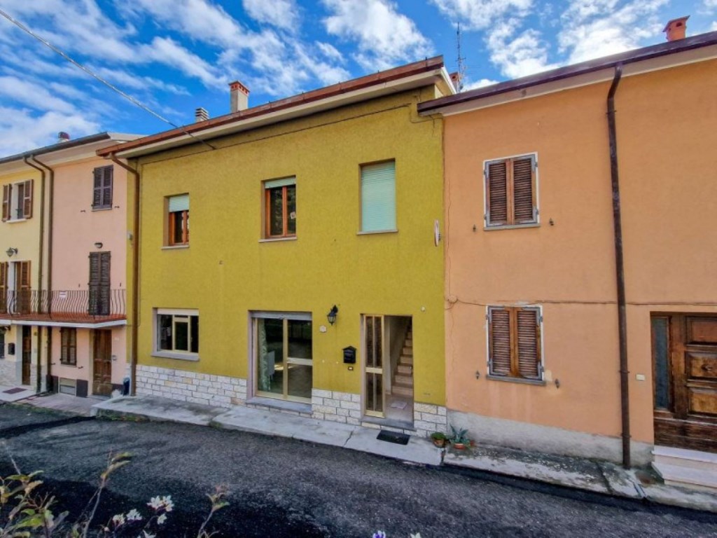 Appartamento in vendita a Carpegna via Calabiagio