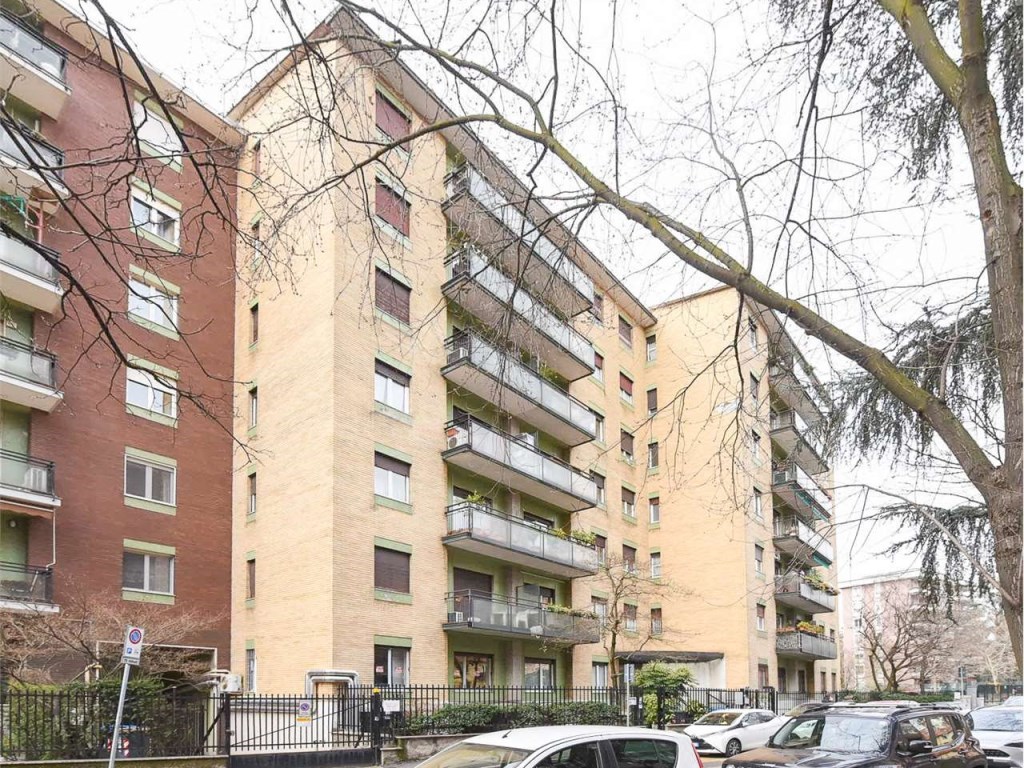 Appartamento in vendita a Monza via Monte Cervino 5