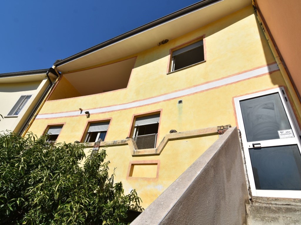 Villa a Schiera in vendita a Birori via veneto 18