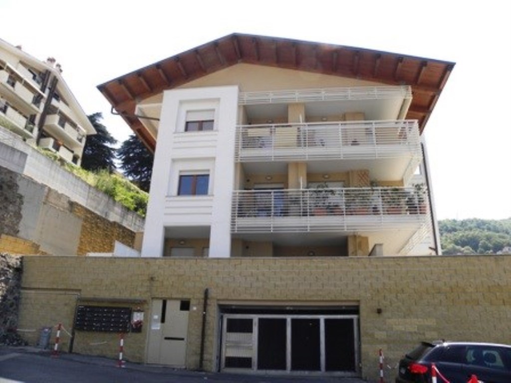 Appartamento in vendita a Rocca di Papa rocca di Papa Via Cavour